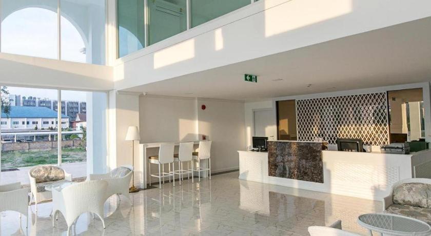 B2 Hua Hin Premier Hotel Экстерьер фото