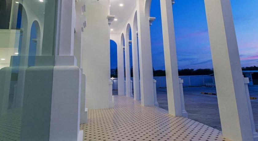 B2 Hua Hin Premier Hotel Экстерьер фото