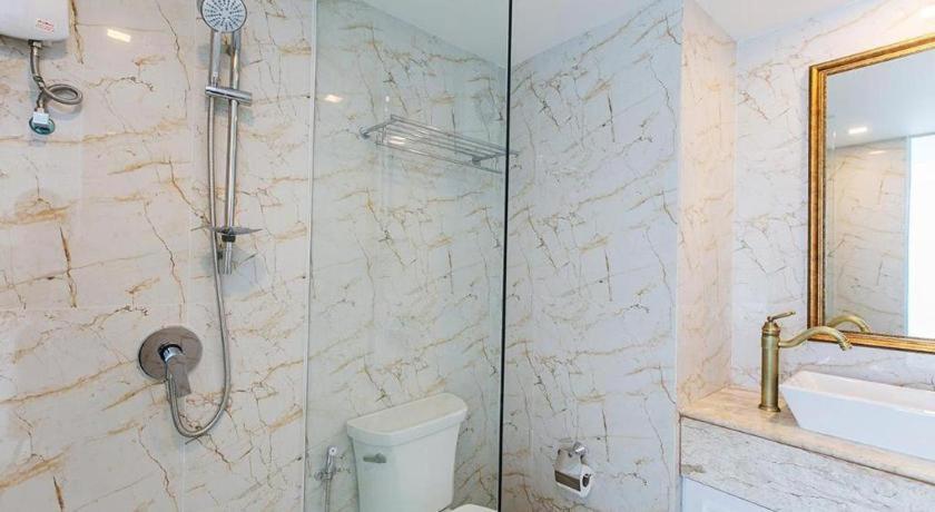B2 Hua Hin Premier Hotel Экстерьер фото
